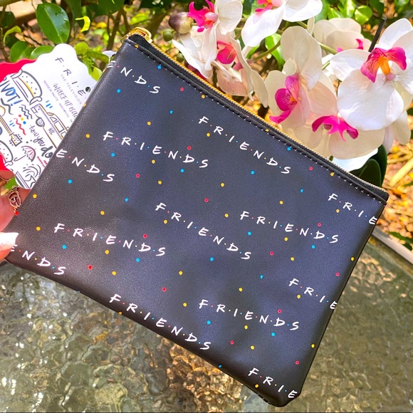 FRIENDS Black Logo Zippered Cosmetics Case NWT - Picture 10 of 10
